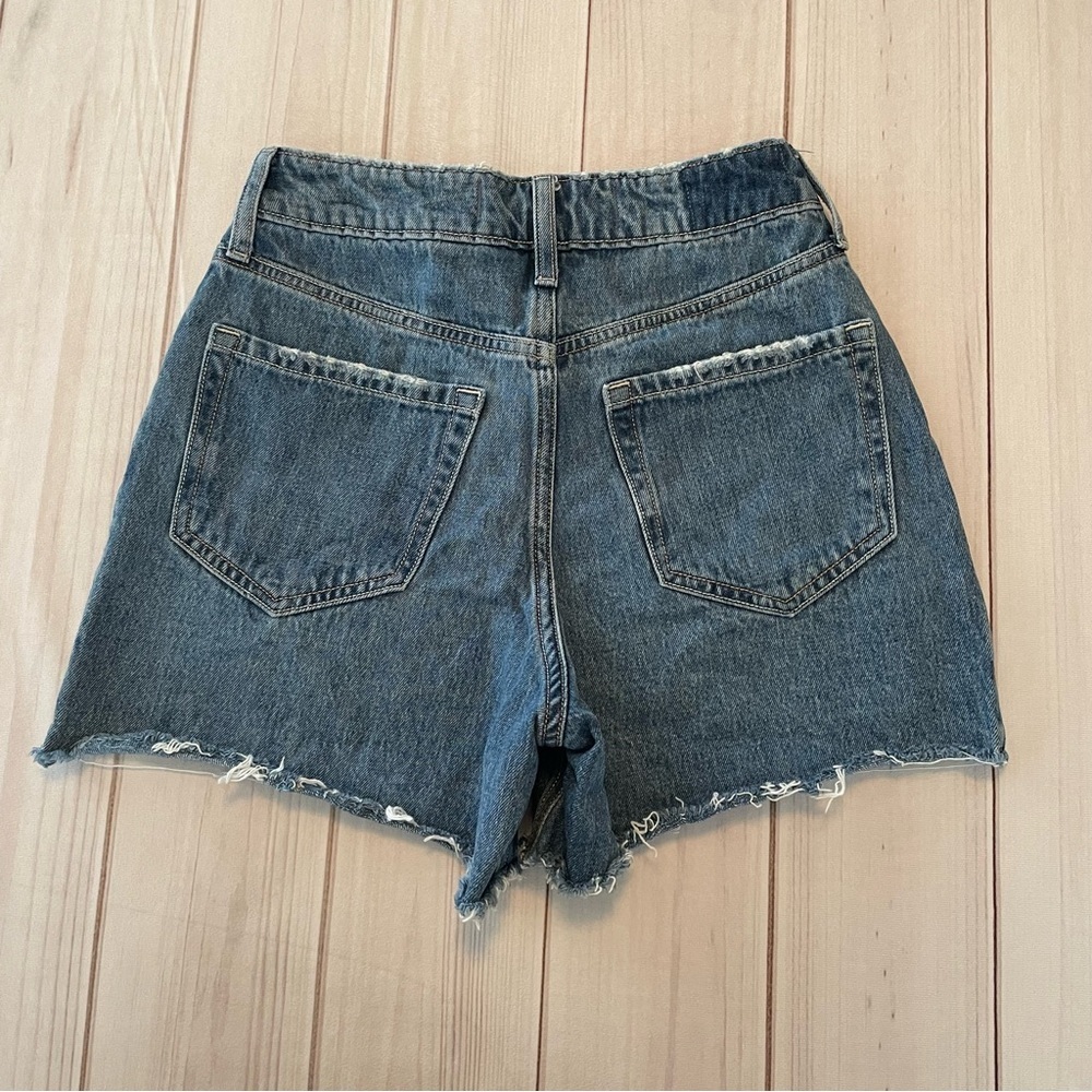 Hollister 90s Ultra High Rise Shorts Women’s 00 | W24 A-Line Jean Shorts Grunge - Picture 5 of 13